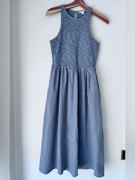Joe Fresh Dresses & Skirts - Smocked High Scoop Neck Dress with pockets